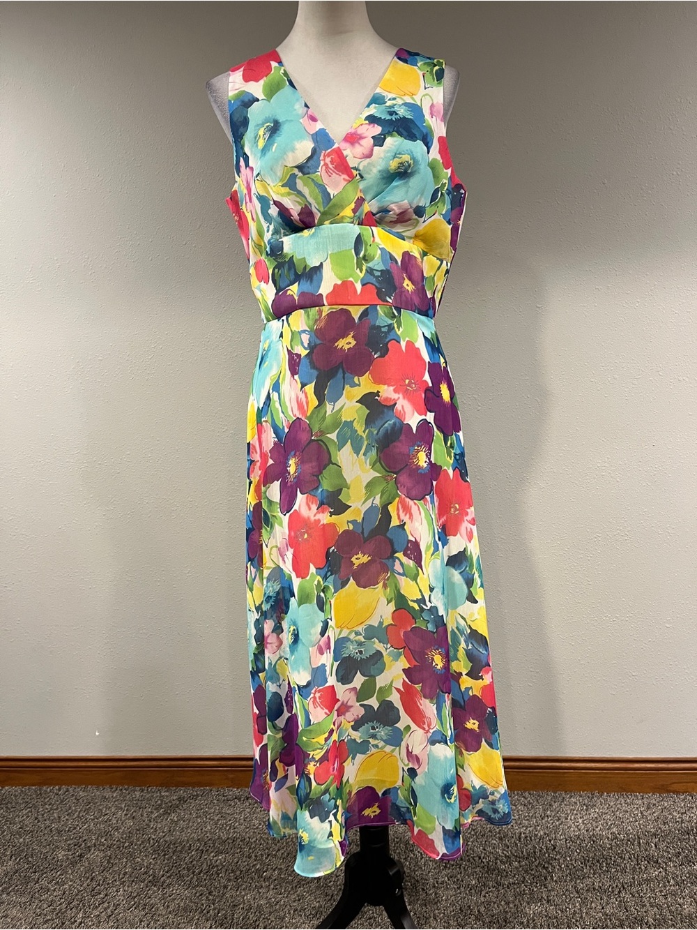Coldwater Creek Sleeveless Floral V-Neck Midi Dress size 12